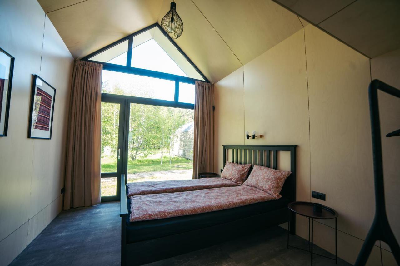 Apartamenti Vejdzirnavas เวนต์สปิลส์ ภายนอก รูปภาพ