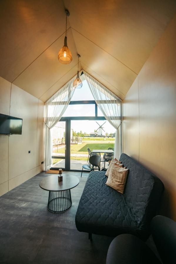 Apartamenti Vejdzirnavas เวนต์สปิลส์ ภายนอก รูปภาพ