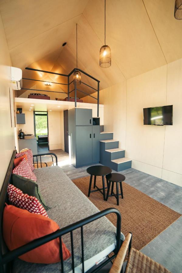 Apartamenti Vejdzirnavas เวนต์สปิลส์ ภายนอก รูปภาพ